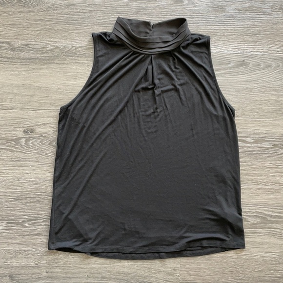 Sz L Pointelle black high collared dressy tank EUC - Picture 2 of 8